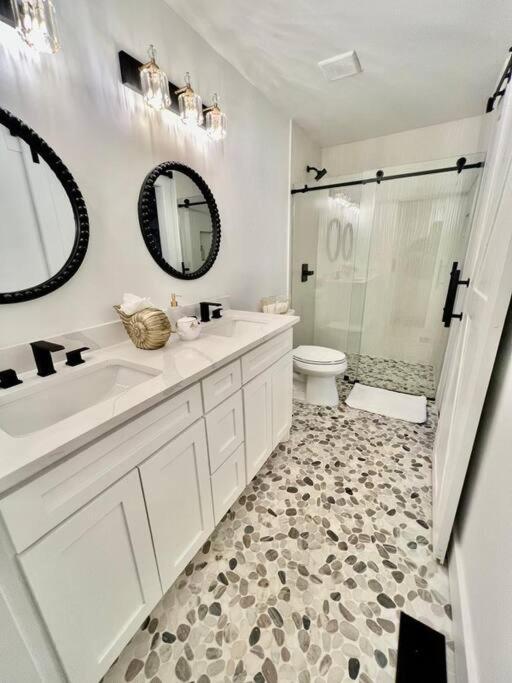 Luxury City Loft In Gainesville B Kültér fotó